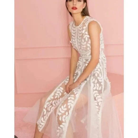 NWT Bronx & Banco Saba Blanc Floral-Appliqu Lace Midi Dress Size 10